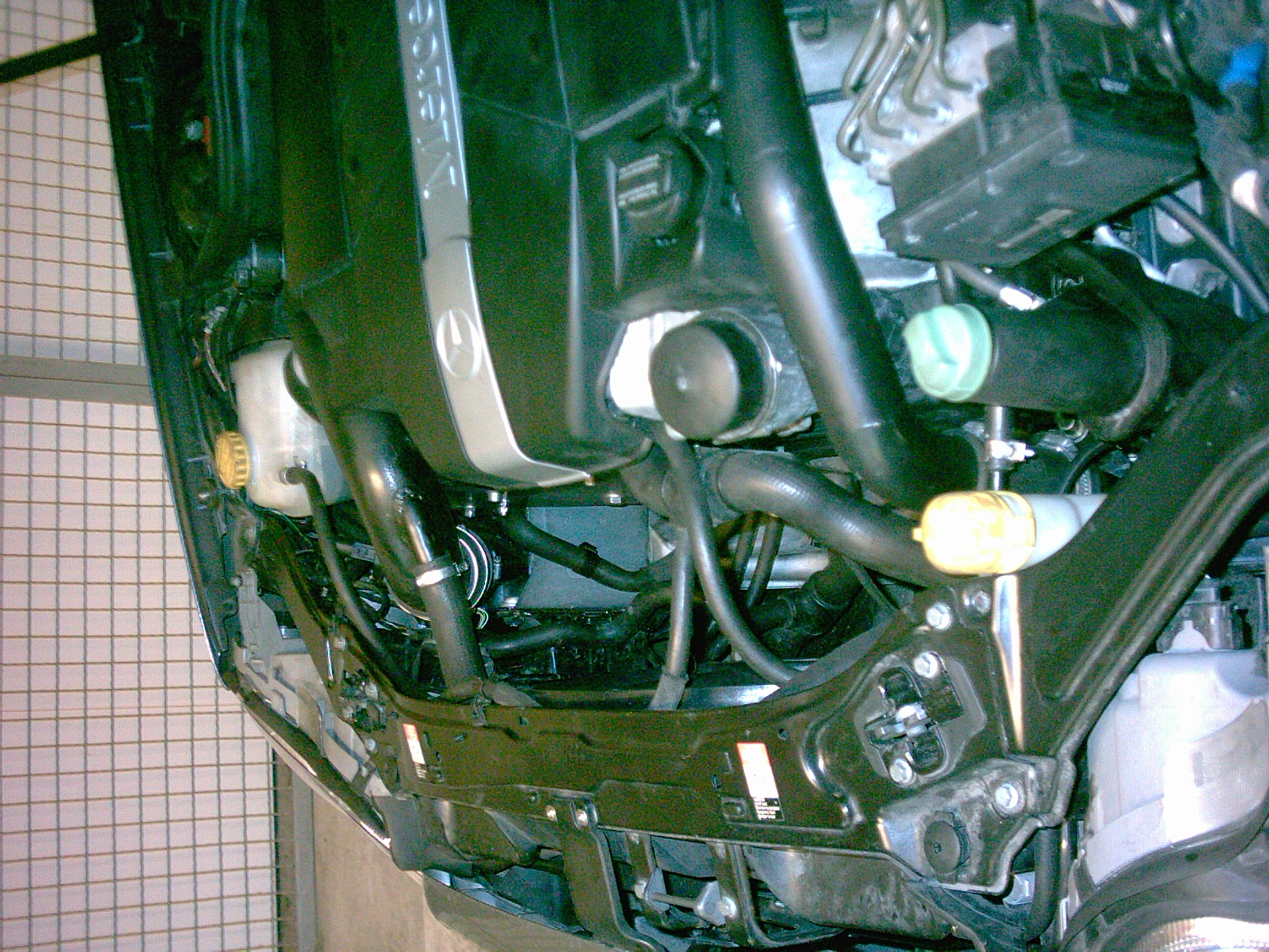 Mercedes_CLK_320_Compressor_42.jpg